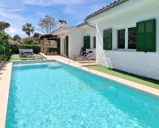 Vista exterior de Casa o xalet en venda en Pollença amb Aire condicionat, Calefacció i Jardí privat