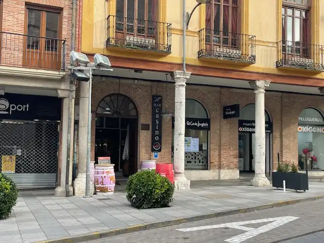 Local en traspaso en Medina del Campo con Amueblado