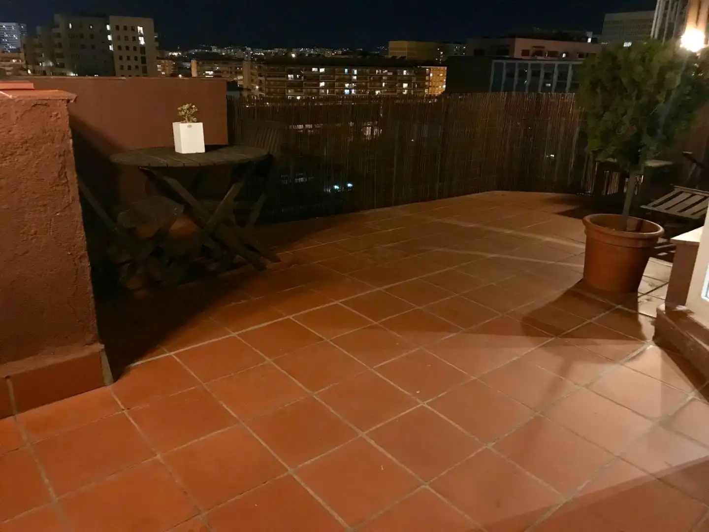 Penthouse with lift to rent in paseo zona franca 204, imagen 4