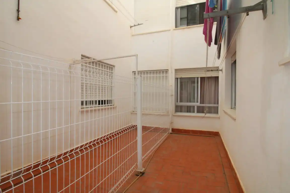 Schlafzimmer von Wohnung zum Verkauf in Torrevieja mit Möbliert und Balkon
