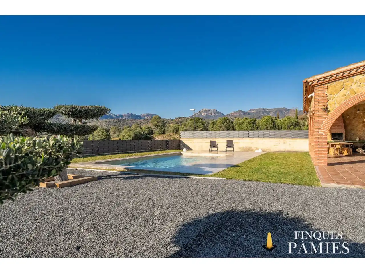 Piscina de Casa o xalet en venda en Vilanova d'Escornalbou amb Aire condicionat, Calefacció i Jardí privat