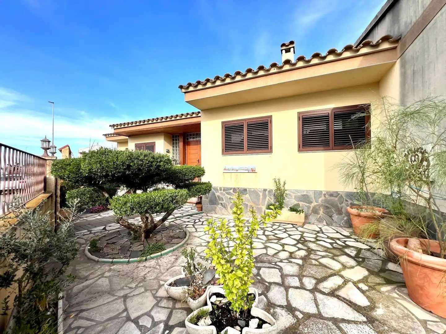Exterior view of Houses for sale in Deltebre  with Air Conditioner, Heating and Private garden