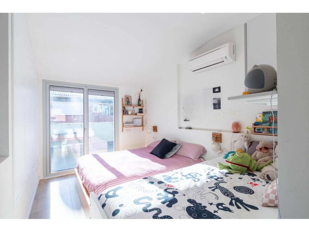Bedroom of House or chalet for sale in Sabadell  with Air Conditioner, Heating and Private garden