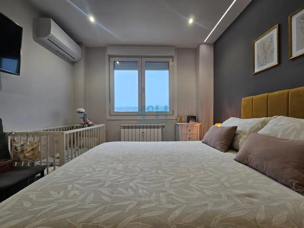 Habitación de Piso en venta en Ourense Capital  con Aire acondicionado, Calefacción y Trastero