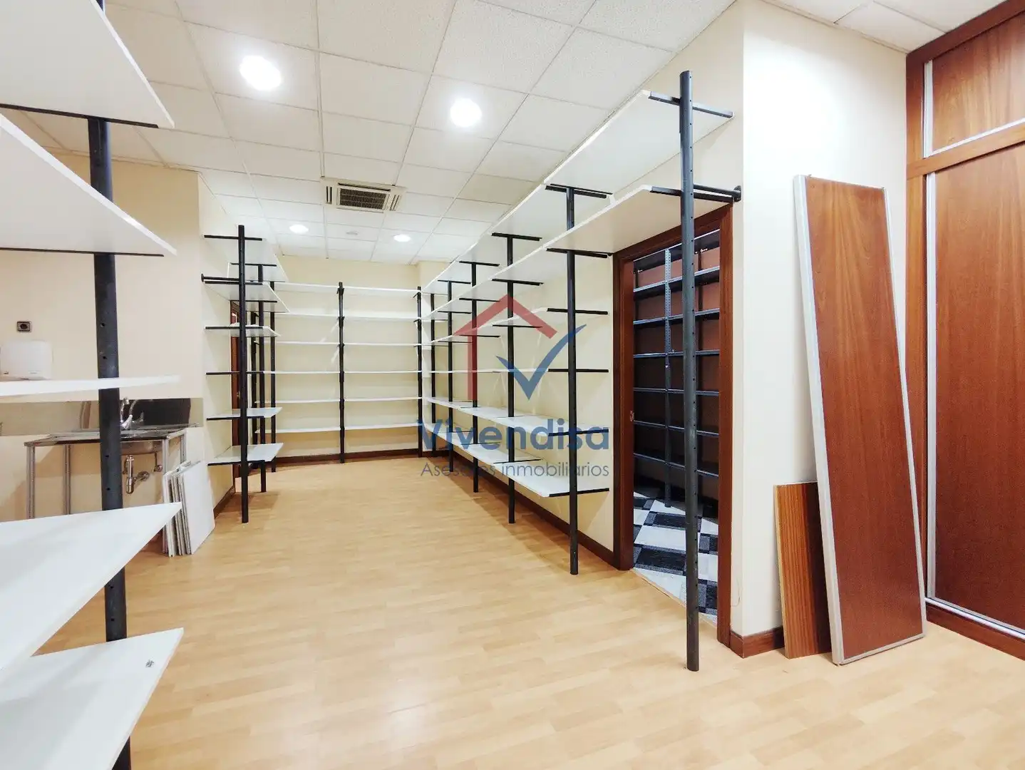 Business premises for sale in Dr. Fleming, imagen 7