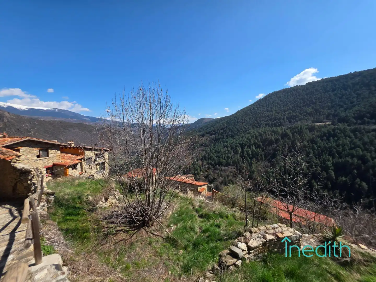 Casa o xalet en venda en El Pont de Bar amb Aire condicionat, Jardí privat i Terrassa