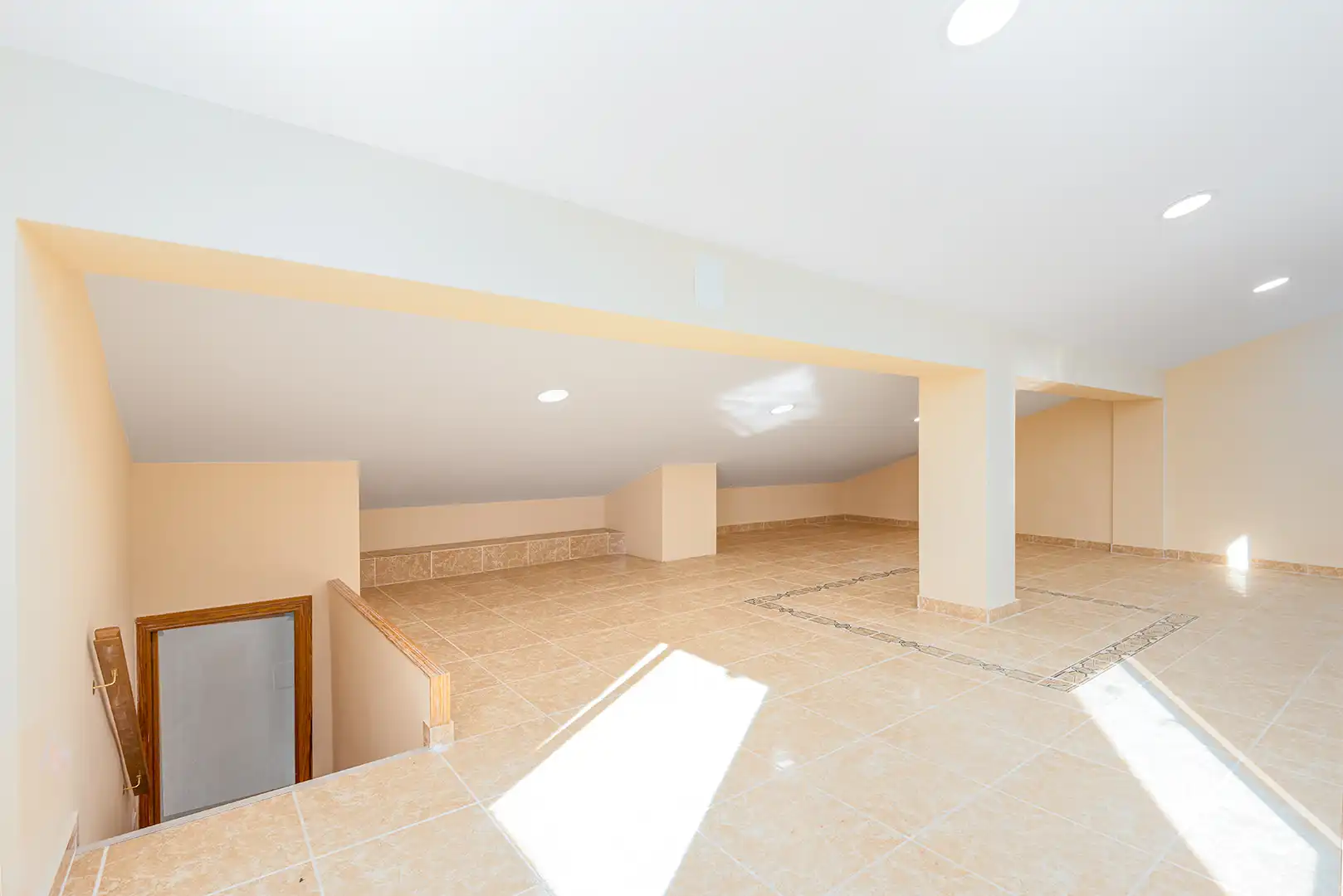 Casa adosada en venda en Banyeres de Mariola amb Aire condicionat, Traster i Piscina