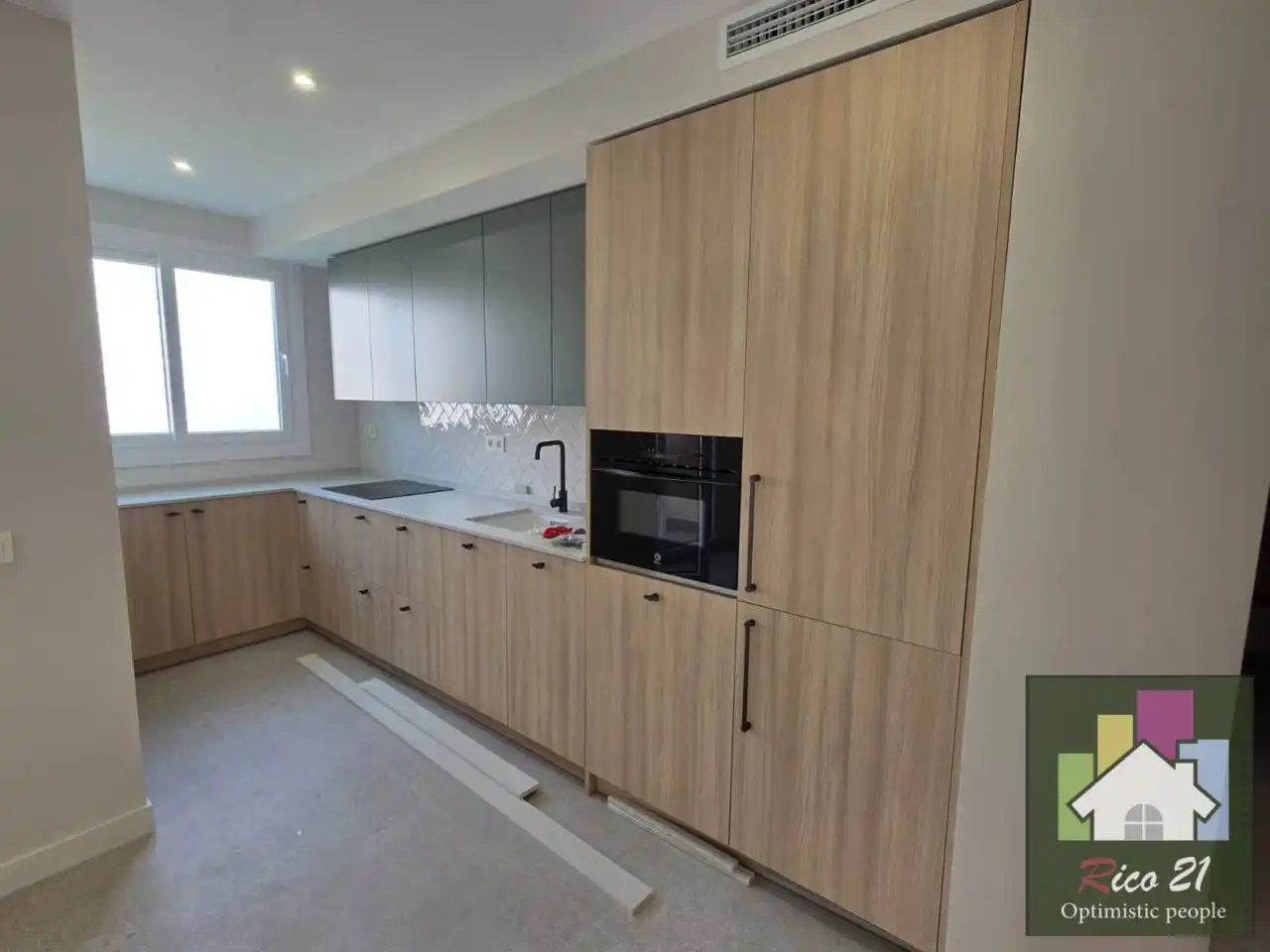 Küche von Wohnung zur Miete in Maria Auxiliadora - Barriada de Llera