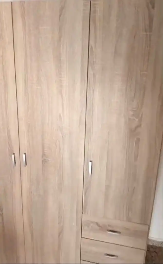 Schlafzimmer von Wohnung zur Miete in Valencia mit Möbliert, Ofen und Waschmaschine