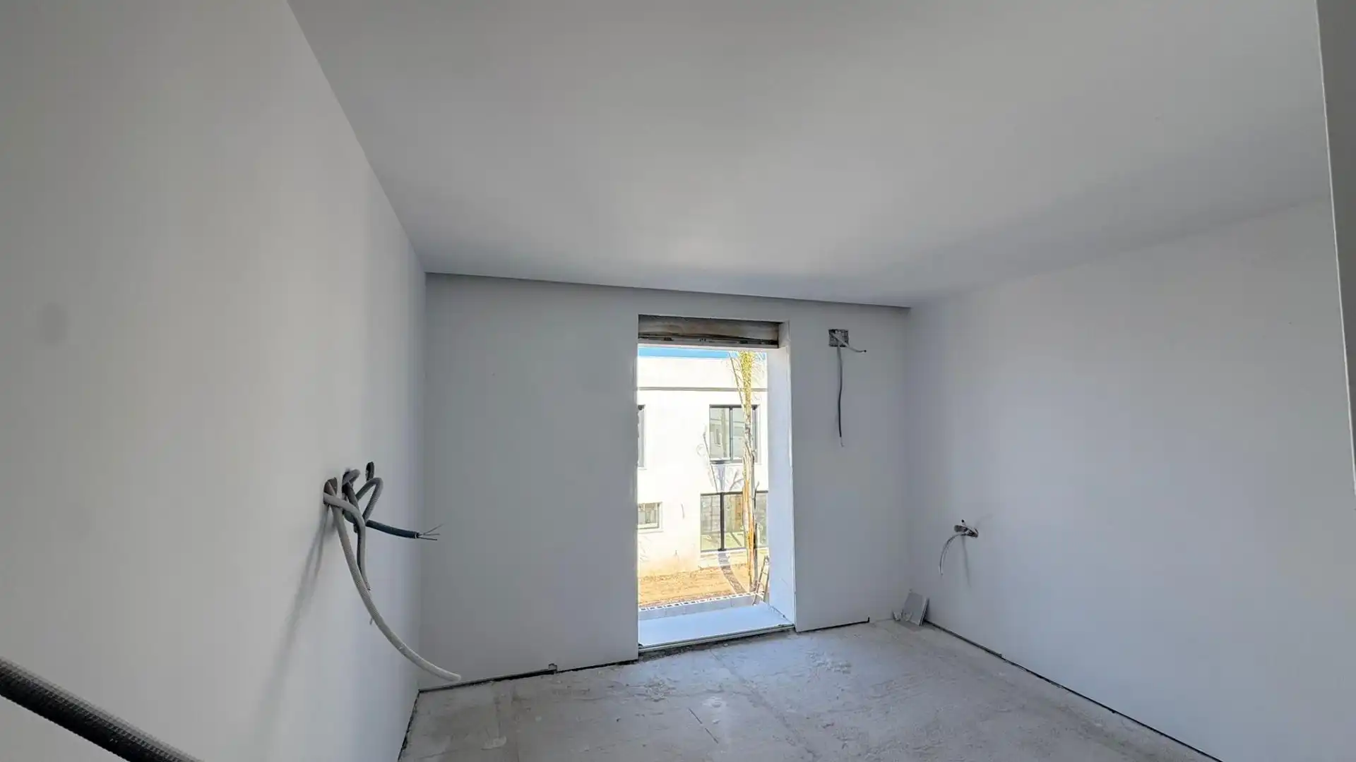 Casa adosada en venda en Alhaurín de la Torre amb Jardí privat, Terrassa i Piscina comunitària