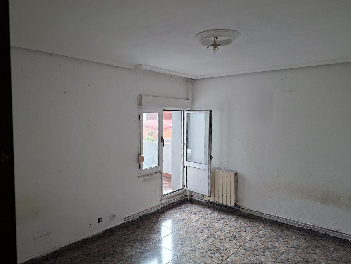 Pis en venda en Gijón  amb Terrassa