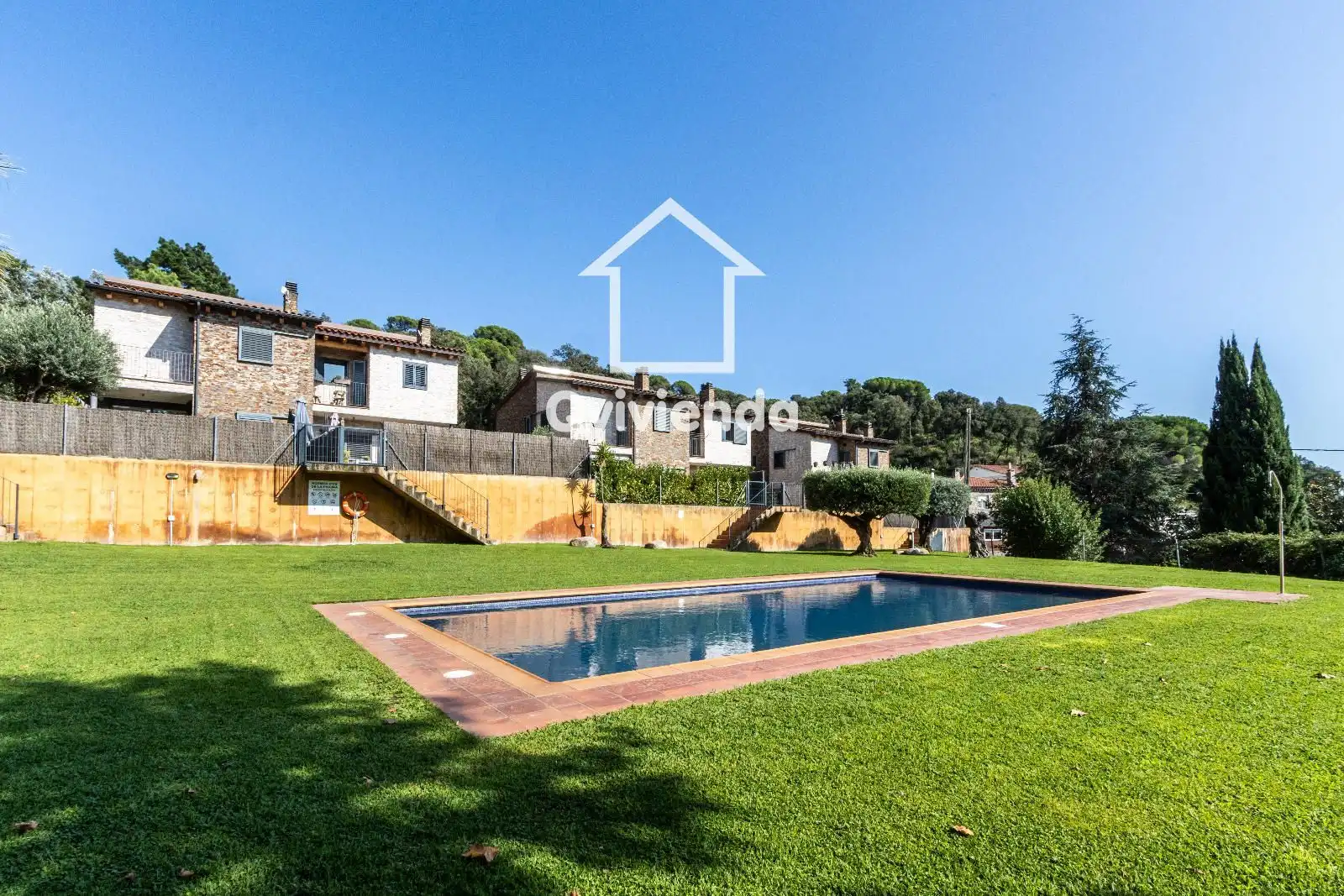 Casa adosada en venta en Santa Fe, Campins