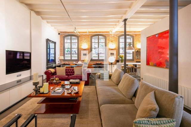 Piso en Venta en Pasaje Sert en Sant Pere, Sta. Caterina i la Ribera