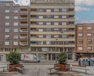 Vista exterior de Àtic en venda en Ponferrada amb Terrassa