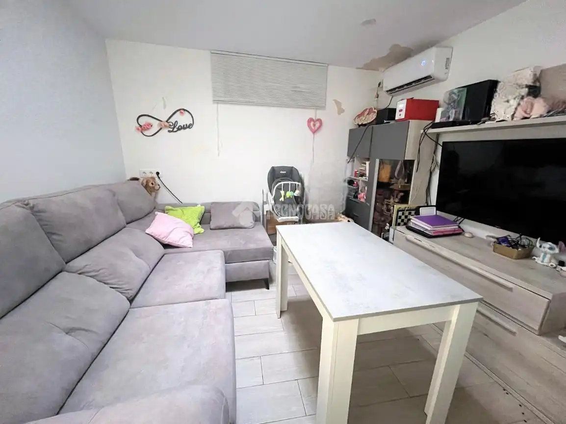 Sala de estar de Casa adosada en venta en San Fernando con Aire acondicionado y Trastero