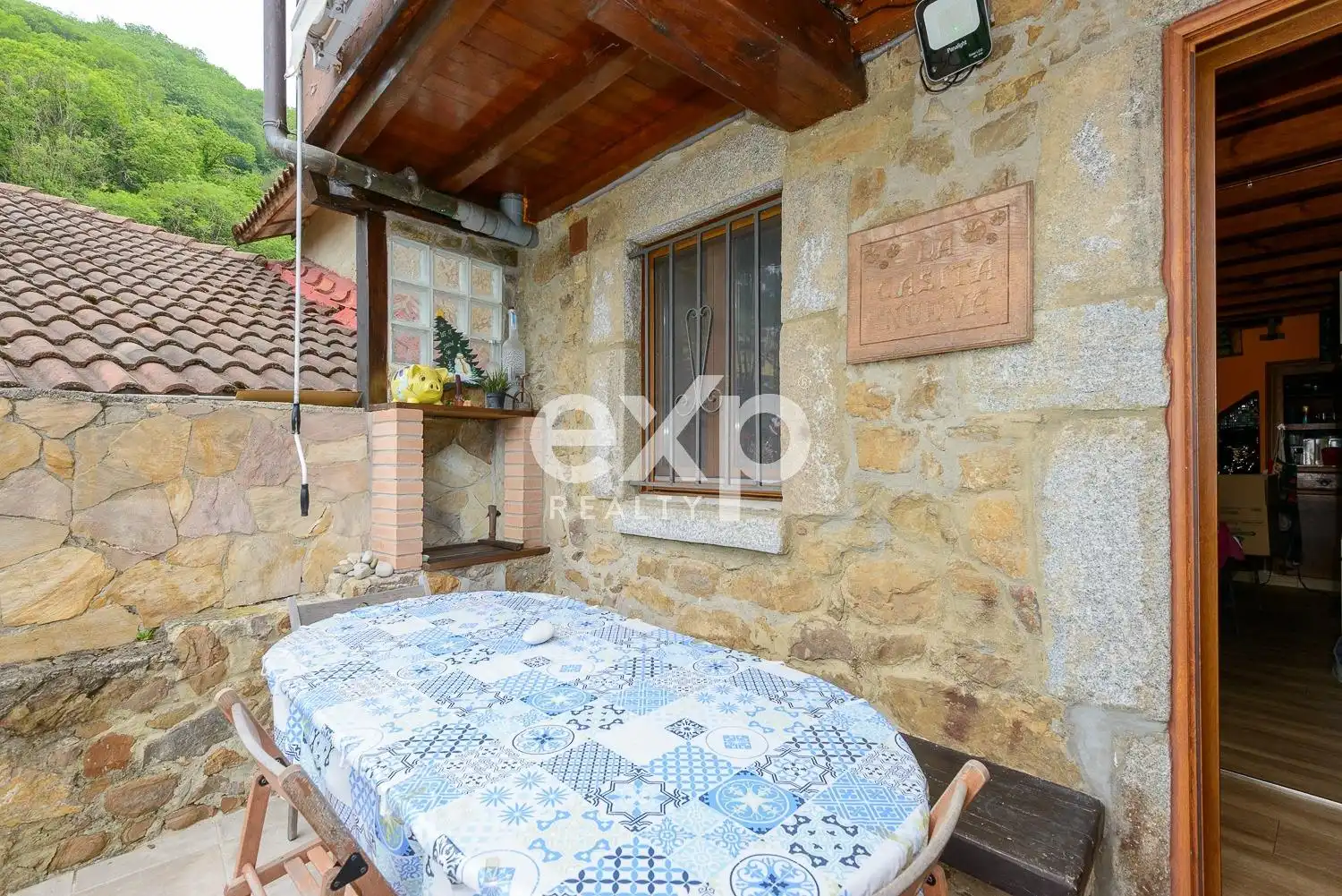 Terrassa de Casa o xalet en venda en Lena amb Calefacció, Jardí privat i Terrassa