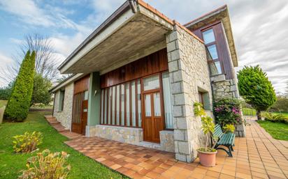 Exterior view of House or chalet for sale in Ribadedeva