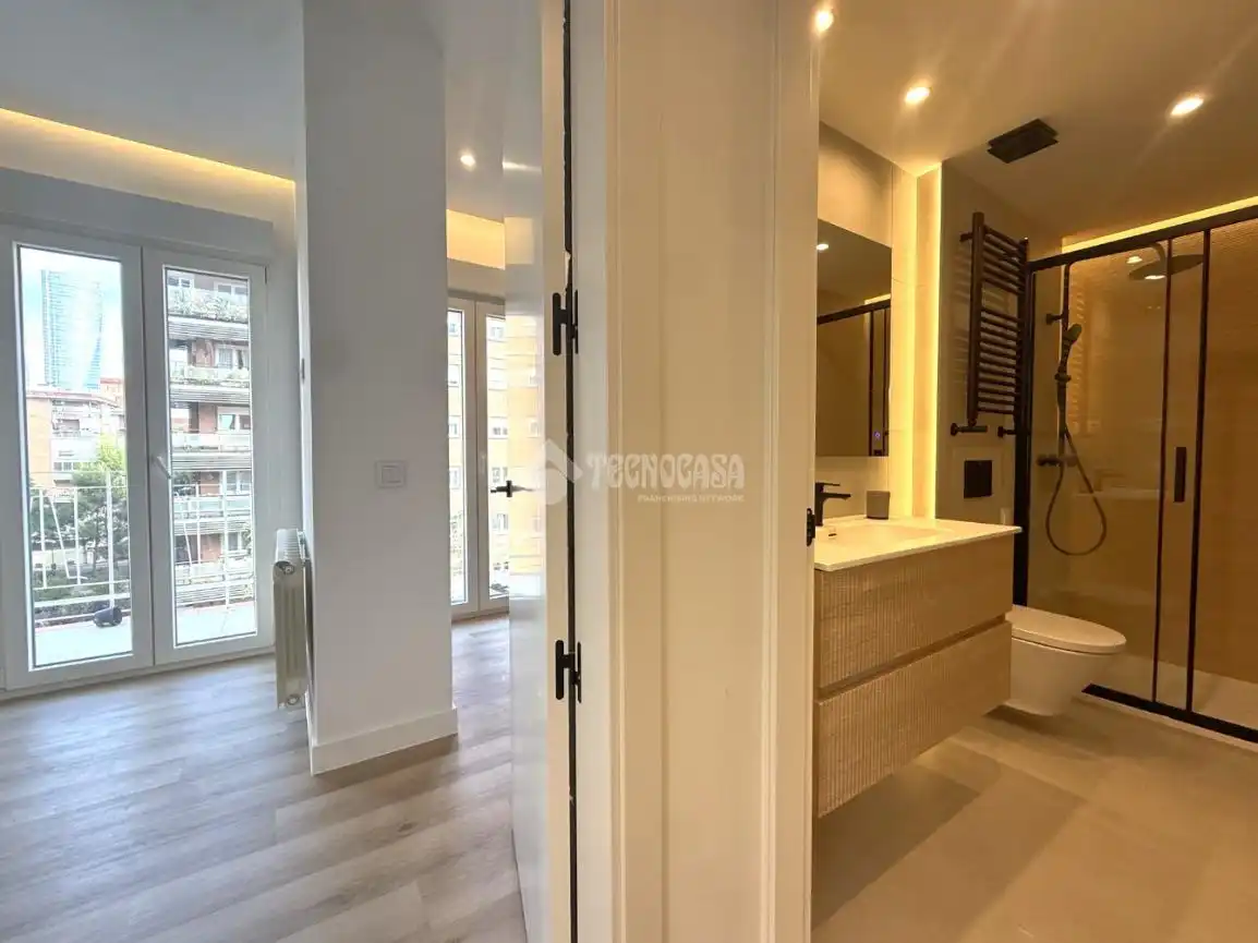 Baño de Piso en venta en Chamartín