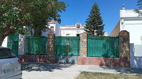 Foto 2 de Casa o xalet en venda a Avenida del Faro, 24, Playa de la Regla, Chipiona