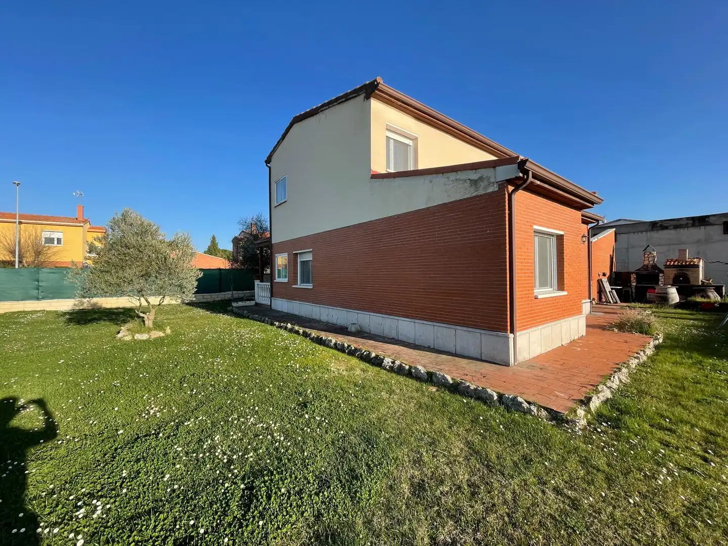 Jardín de Casa o chalet en venta en Boecillo con Calefacción, Jardín privado y Parquet
