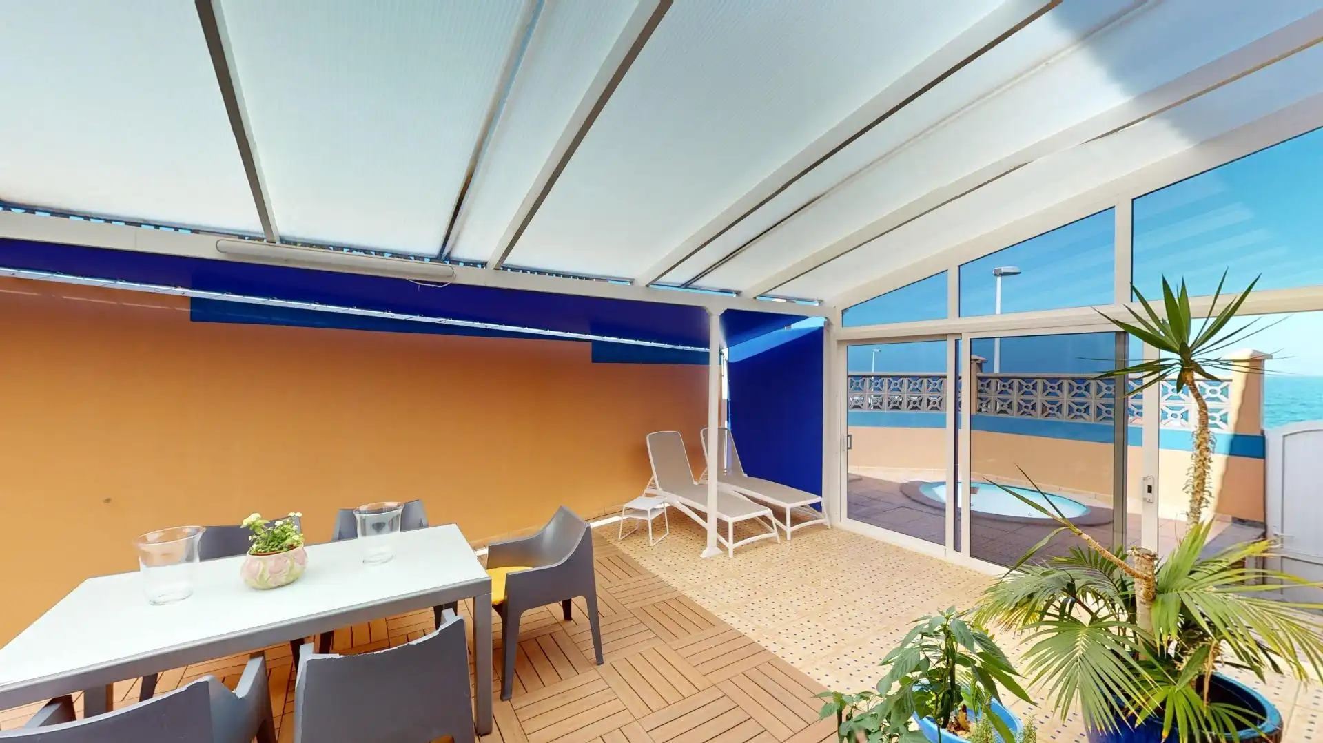 Terrassa de Casa o xalet en venda en Telde amb Jardí privat, Terrassa i Traster