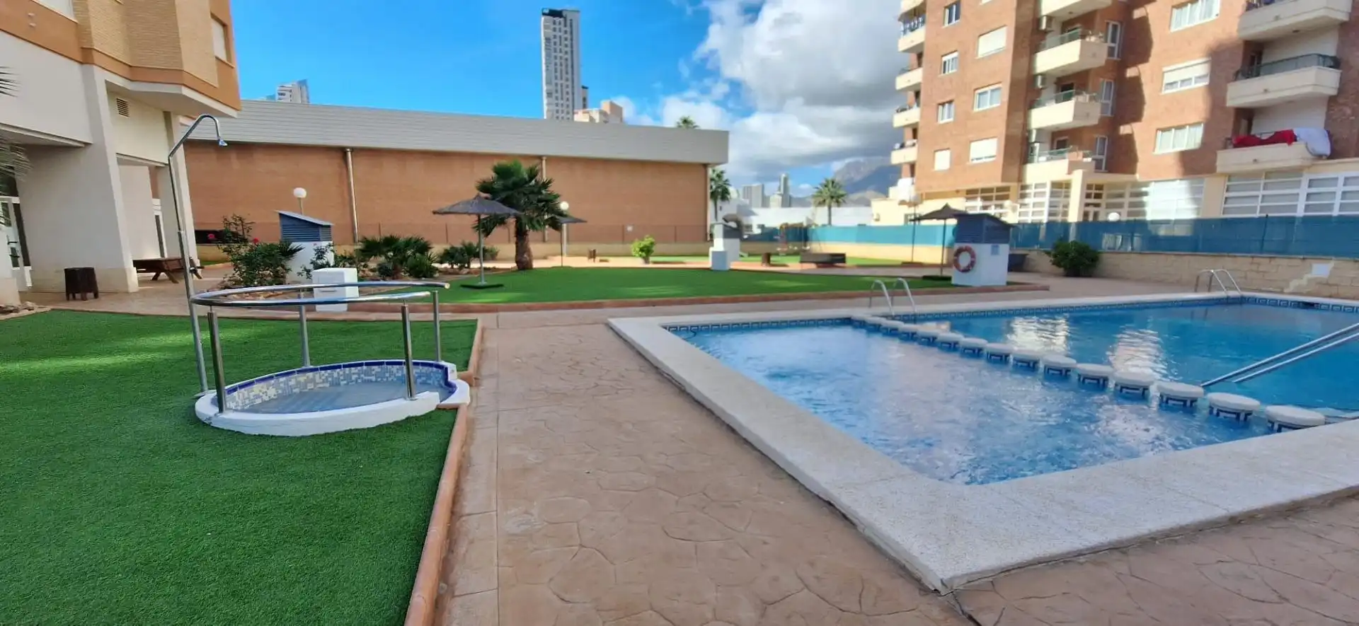 Swimming pool of Flat for sale in Benidorm  with Private garden, Terrace and Furnished
