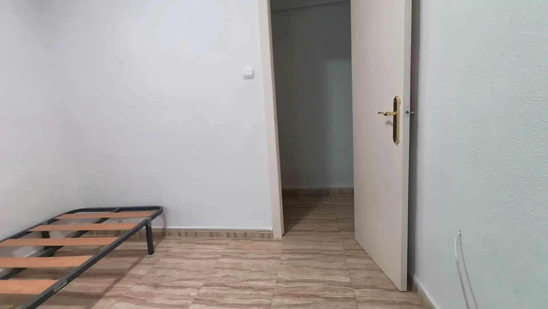 Piso de alquiler en Alzira con Aire acondicionado y Horno