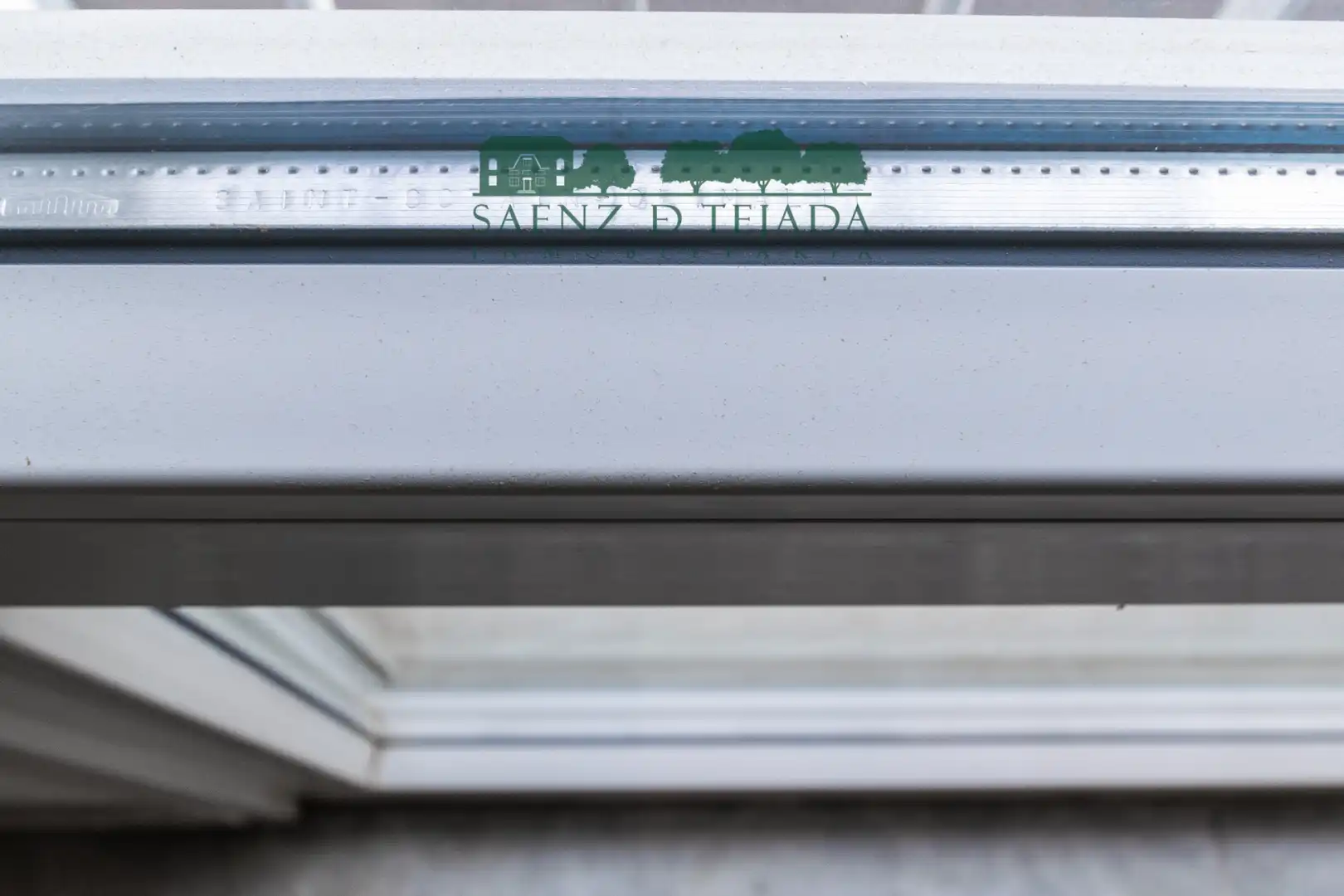Balcony of Flat for rent in Sevilla  with Air Conditioner, Storage room and Oven