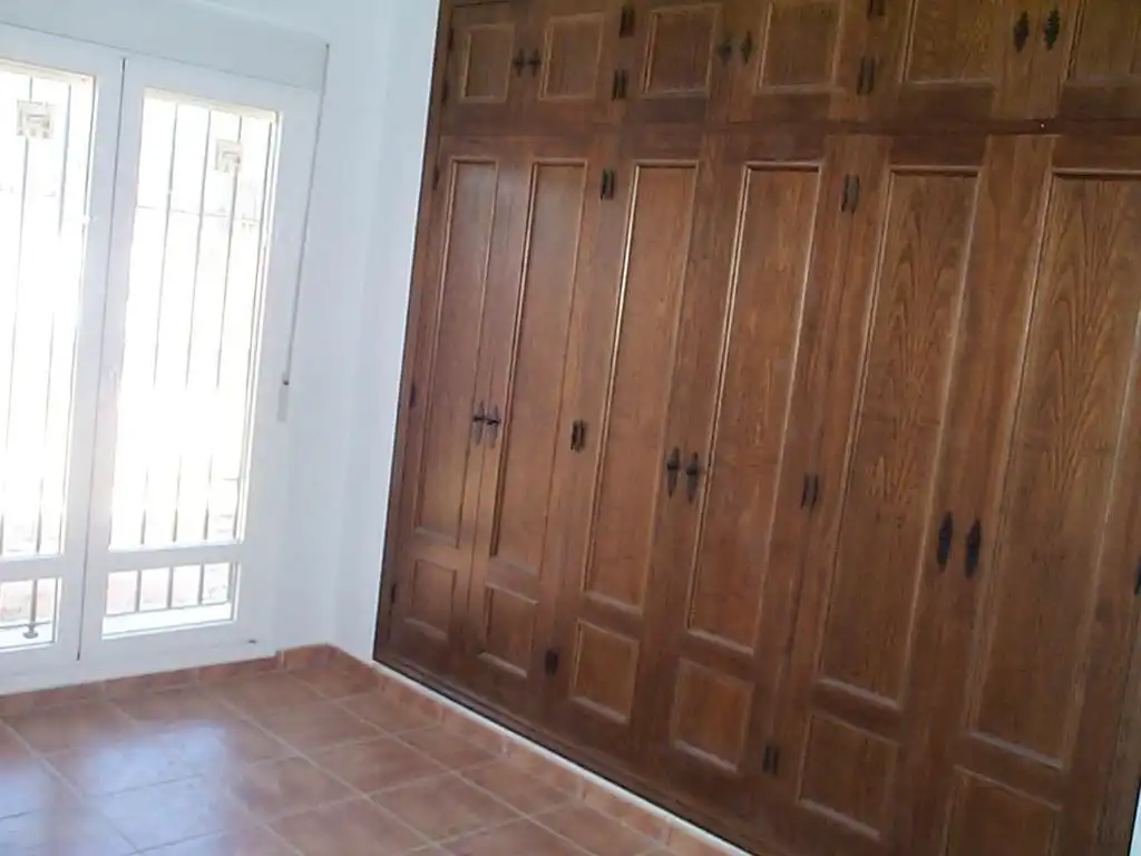Habitación de Casa o chalet en venta en Chiclana de la Frontera con Aire acondicionado, Calefacción y Jardín privado