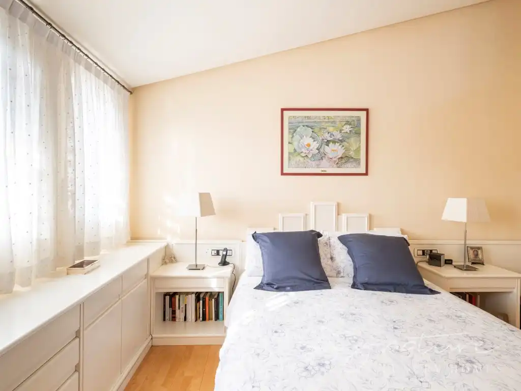 Bedroom of Detached homes for sale in Sant Cugat del Vallès  with Air Conditioner, Private garden and Terrace