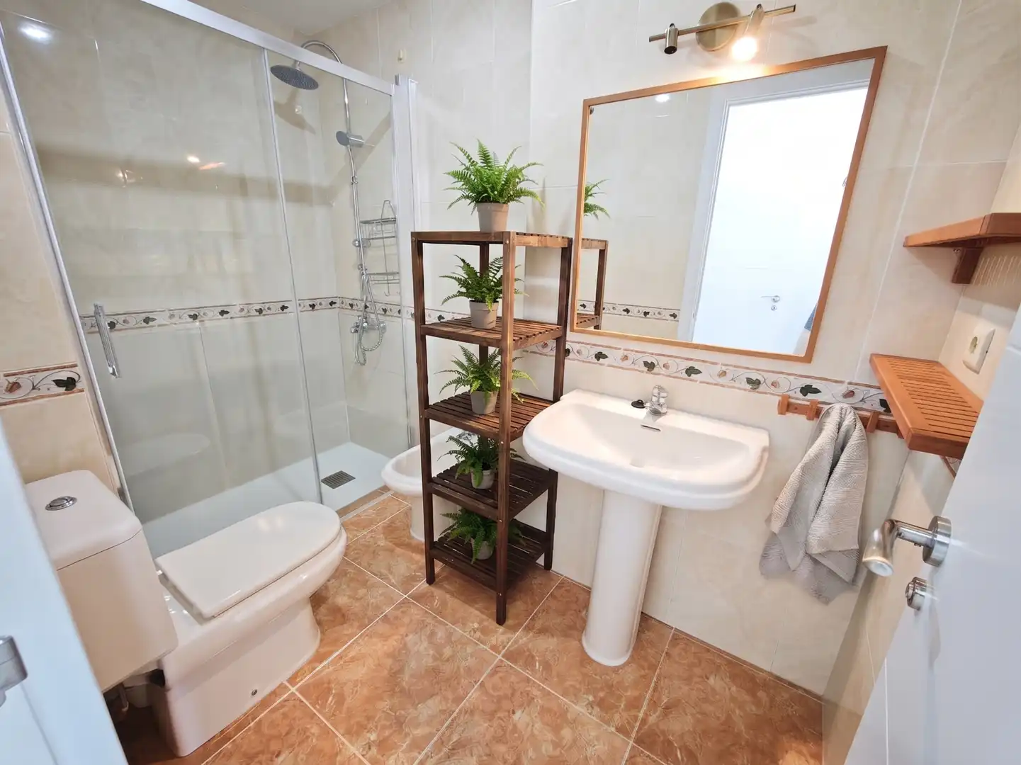 Badezimmer von Wohnung zur Miete in Ctra Sanlúcar - Cuatro Pinos