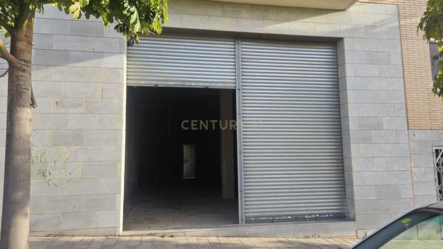 Local comercial en Venta en Mas Rampinyo - Montcada Nova - Carrerada