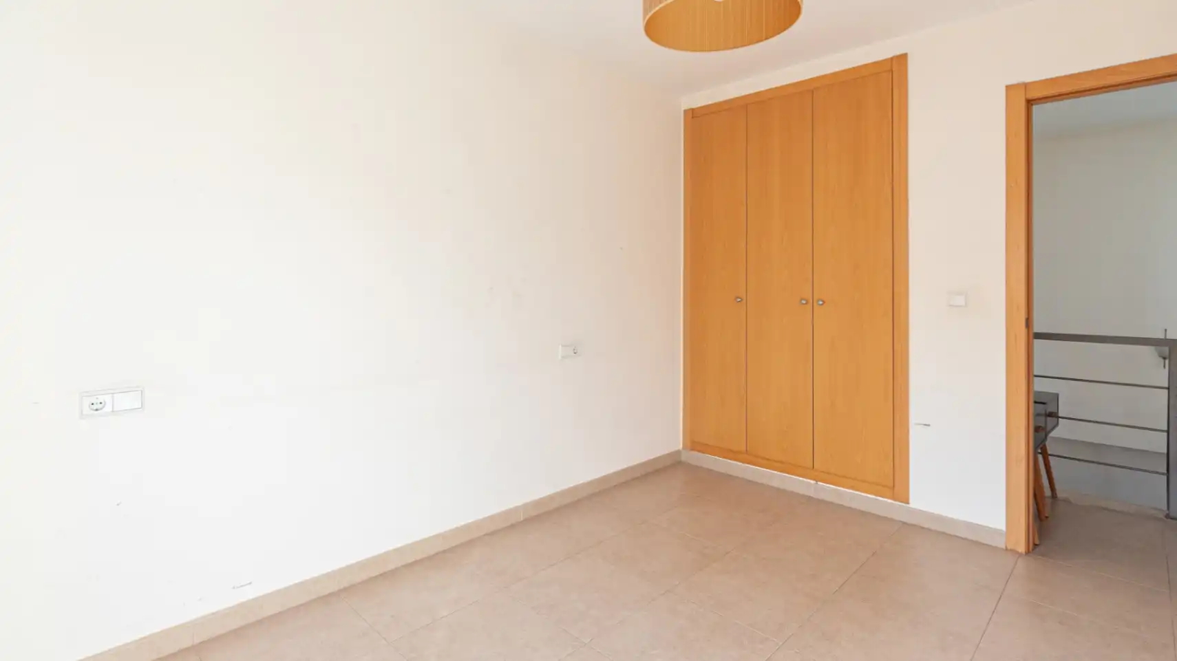 Schlafzimmer von Dachboden zum Verkauf in Ondara mit Klimaanlage, Heizung und Terrasse