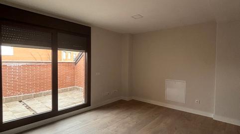 Photo 2 of Flat to rent in Calle de Pedro Colmenar, Centro Urbano, San Sebastián de los Reyes