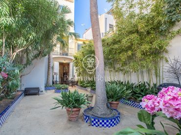 Landhaus mit Balkon zum Verkauf in Canet de Mar