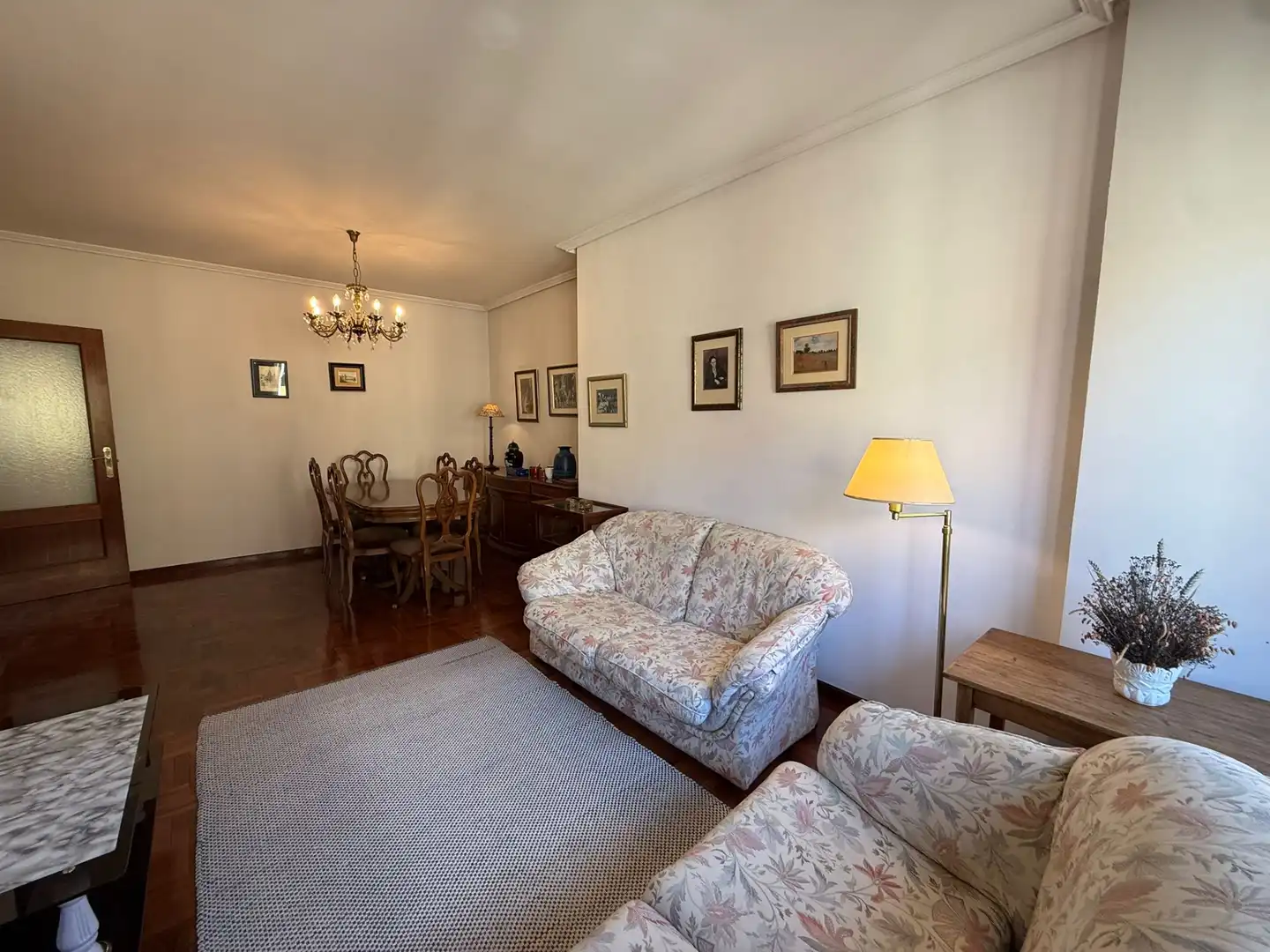 Wohnzimmer von Wohnung zum Verkauf in Oviedo  mit Heizung, Abstellraum und Möbliert