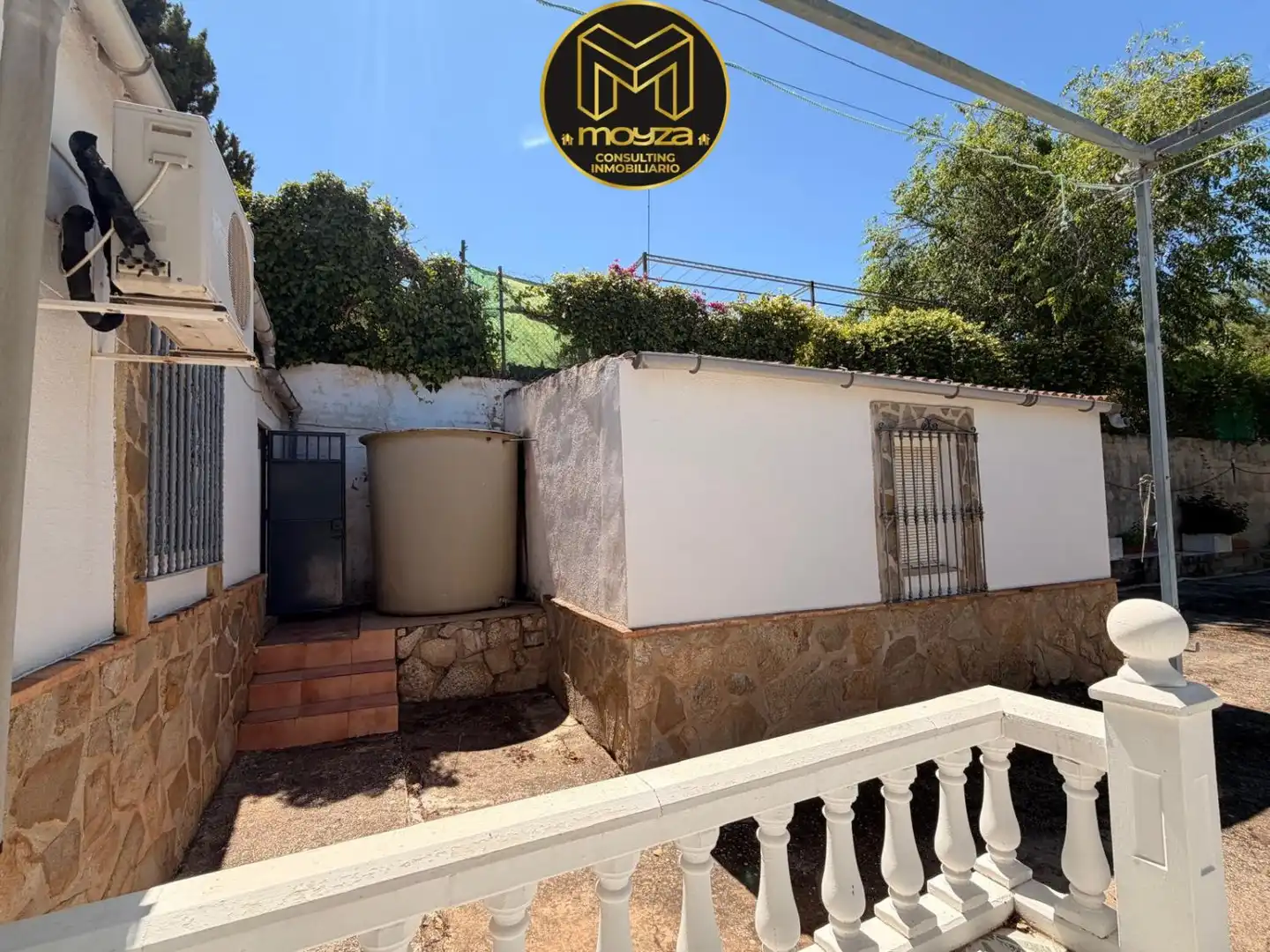 Vista exterior de Casa o chalet en venta en Jaén con Aire acondicionado, Calefacción y Trastero