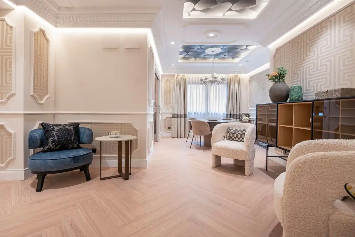 Flat with lift for sale in C. de Guzmán el Bueno, imagen 10