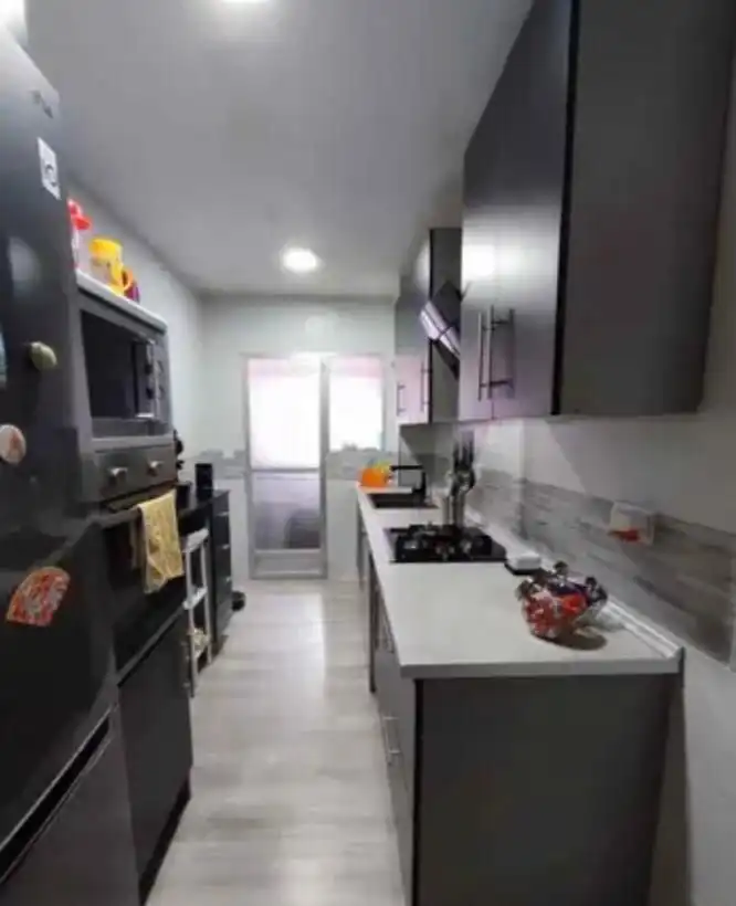 Cuina de Pis en venda en Linares amb Aire condicionat i Calefacció