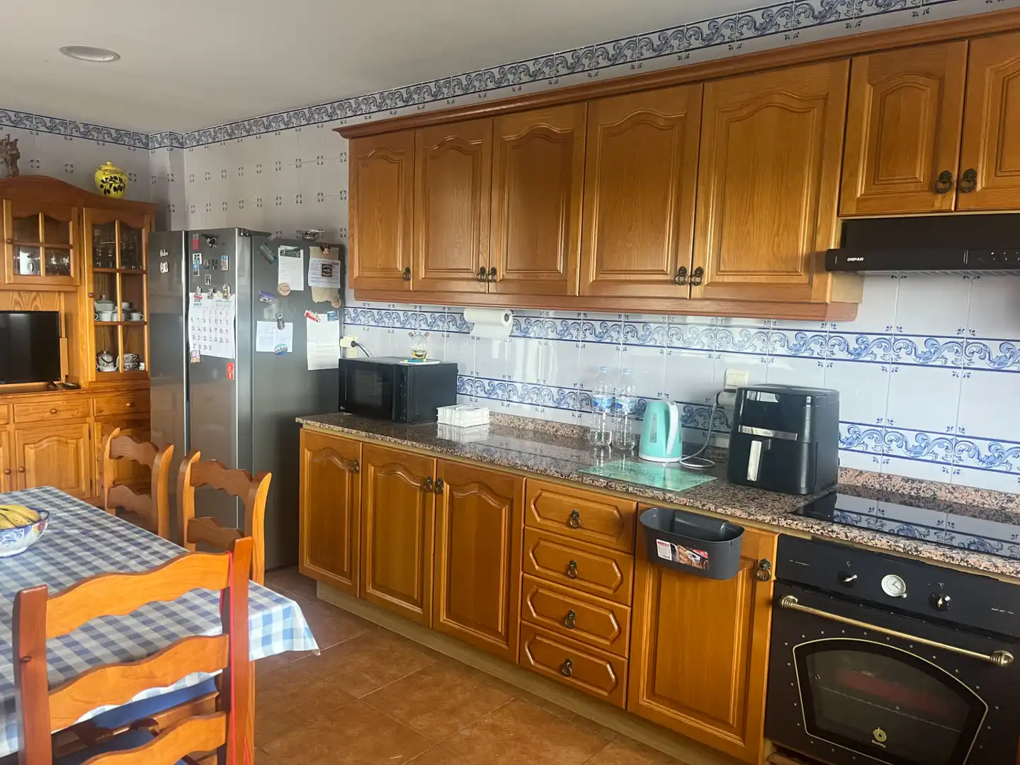 Cocina de Casa o chalet en venta en Chiva con Aire acondicionado, Jardín privado y Terraza