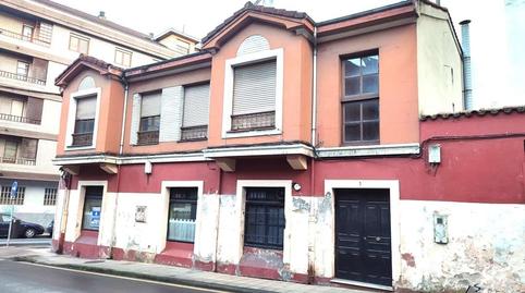 Foto 2 de Casa o chalet en venta en Calle Domingo García Regueral, La Felguera, Langreo