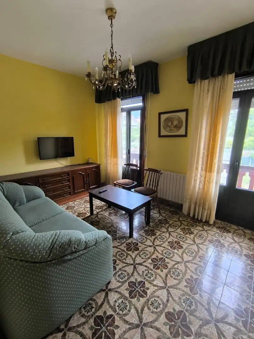 Sala d'estar de Casa o xalet en venda en Gondomar amb Calefacció i Balcó