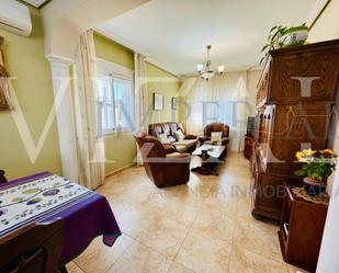 Living room of Single-family semi-detached for sale in Barcience  with Air Conditioner, Heating and Private garden