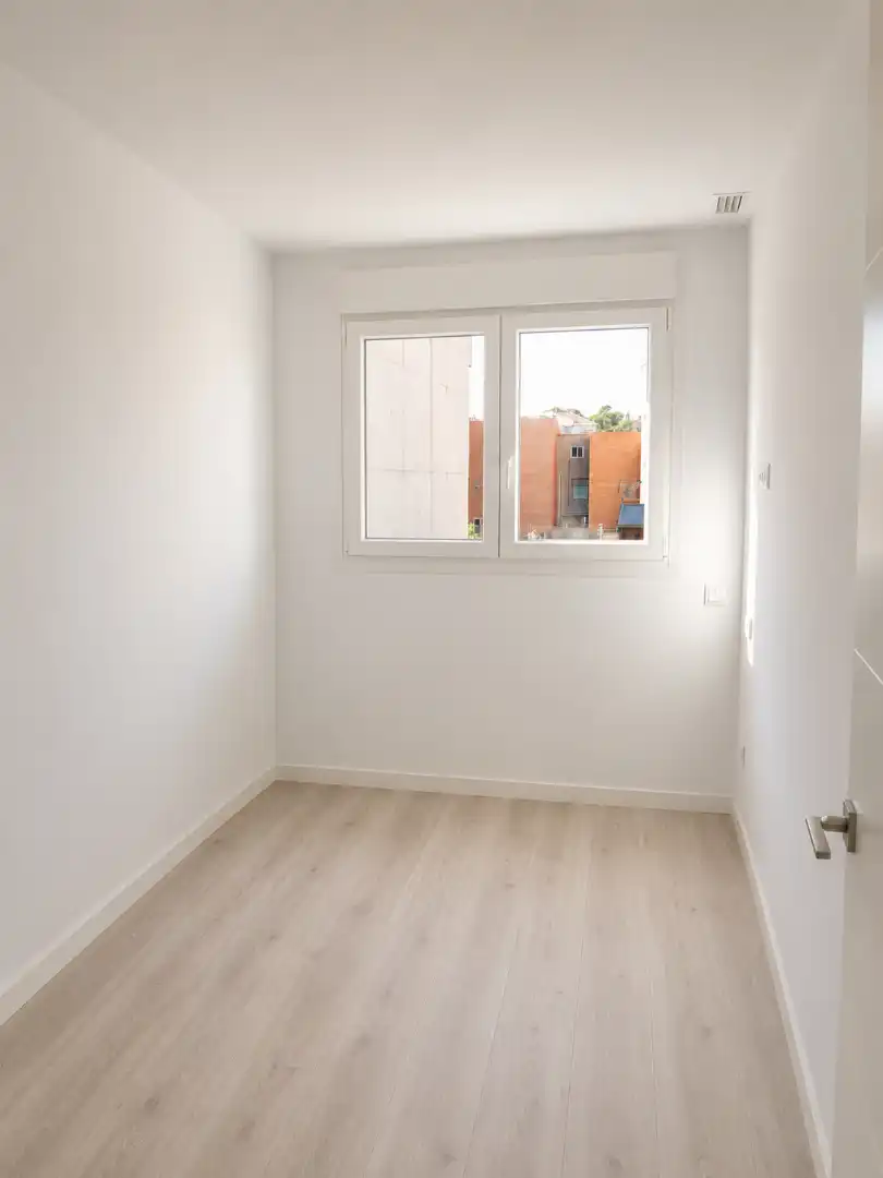 Dormitori de Pis en venda en Viladecans amb Aire condicionat, Calefacció i Parquet