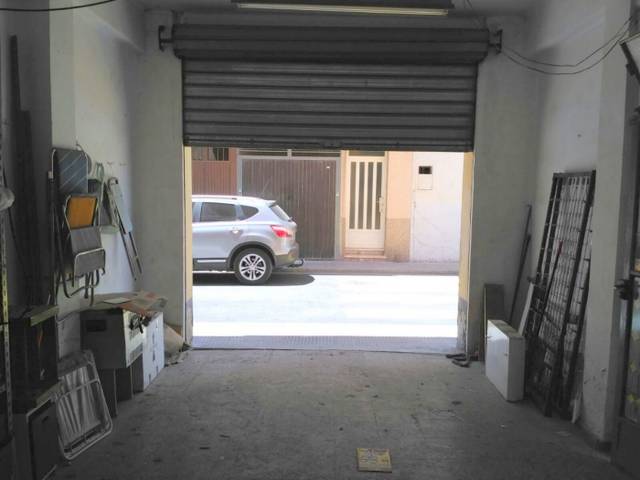 Local comercial en Venta en JACINTO BENAVENTE en Algemesí