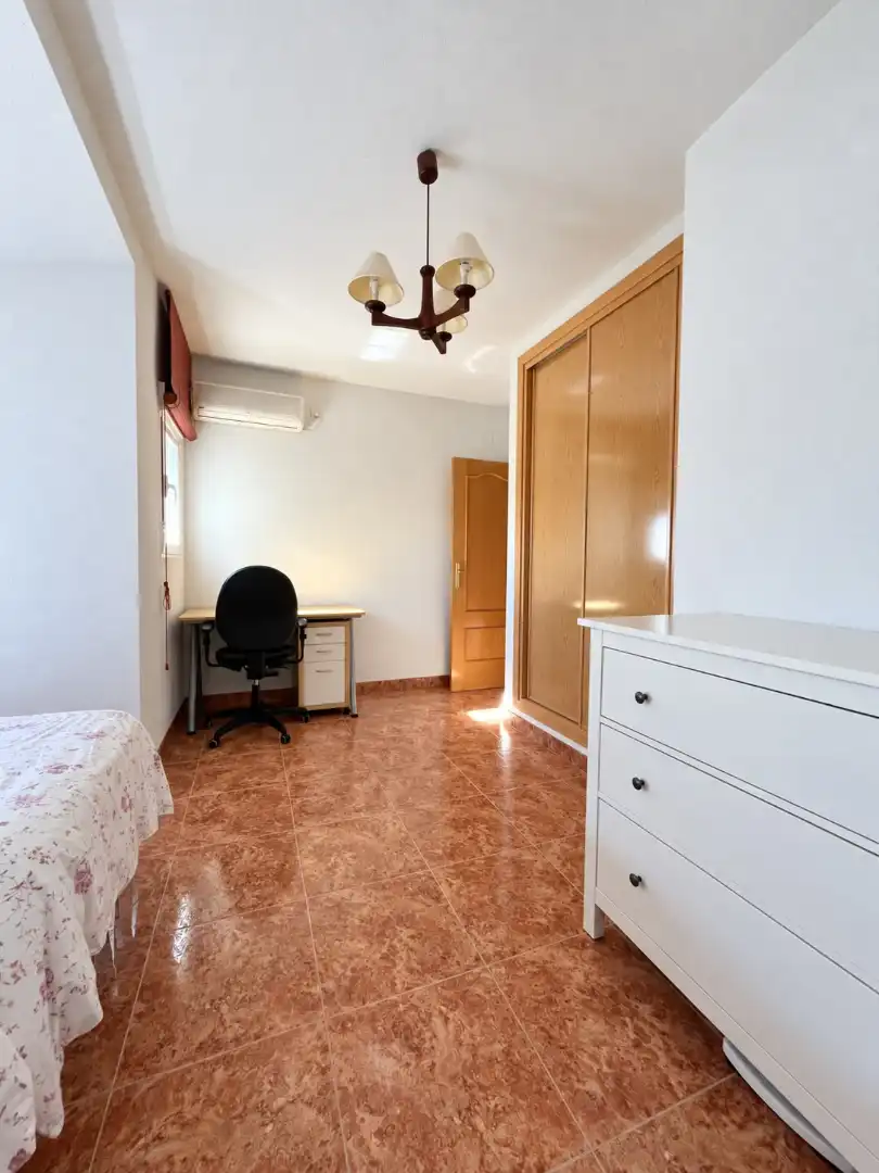 Casa bifamiliare con piscina in vendita a Villa del Prado, imagen 29
