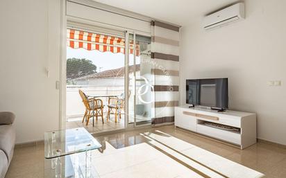 Living room of Flat for sale in Calafell  with Air Conditioner, Terrace and Balcony