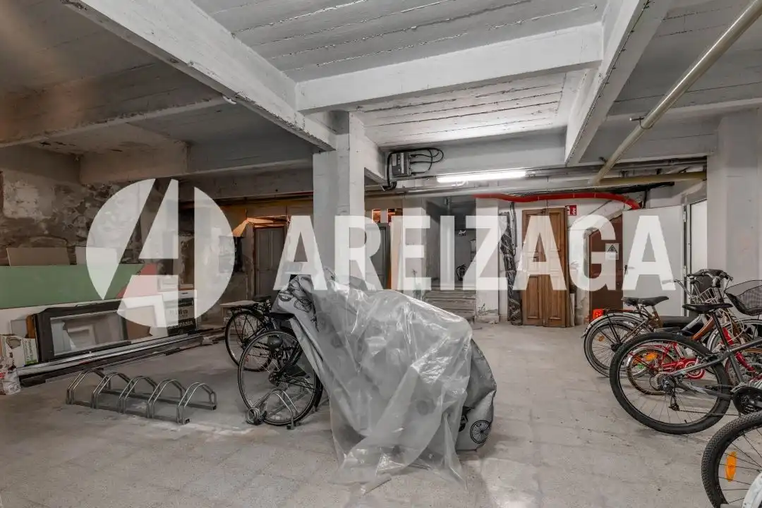 Gewerbefläche zur Miete in Ramón María Lili Pasealekua 1, imagen 45