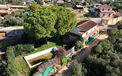 Casa o xalet en venda en Dos Hermanas amb Terrassa i Piscina