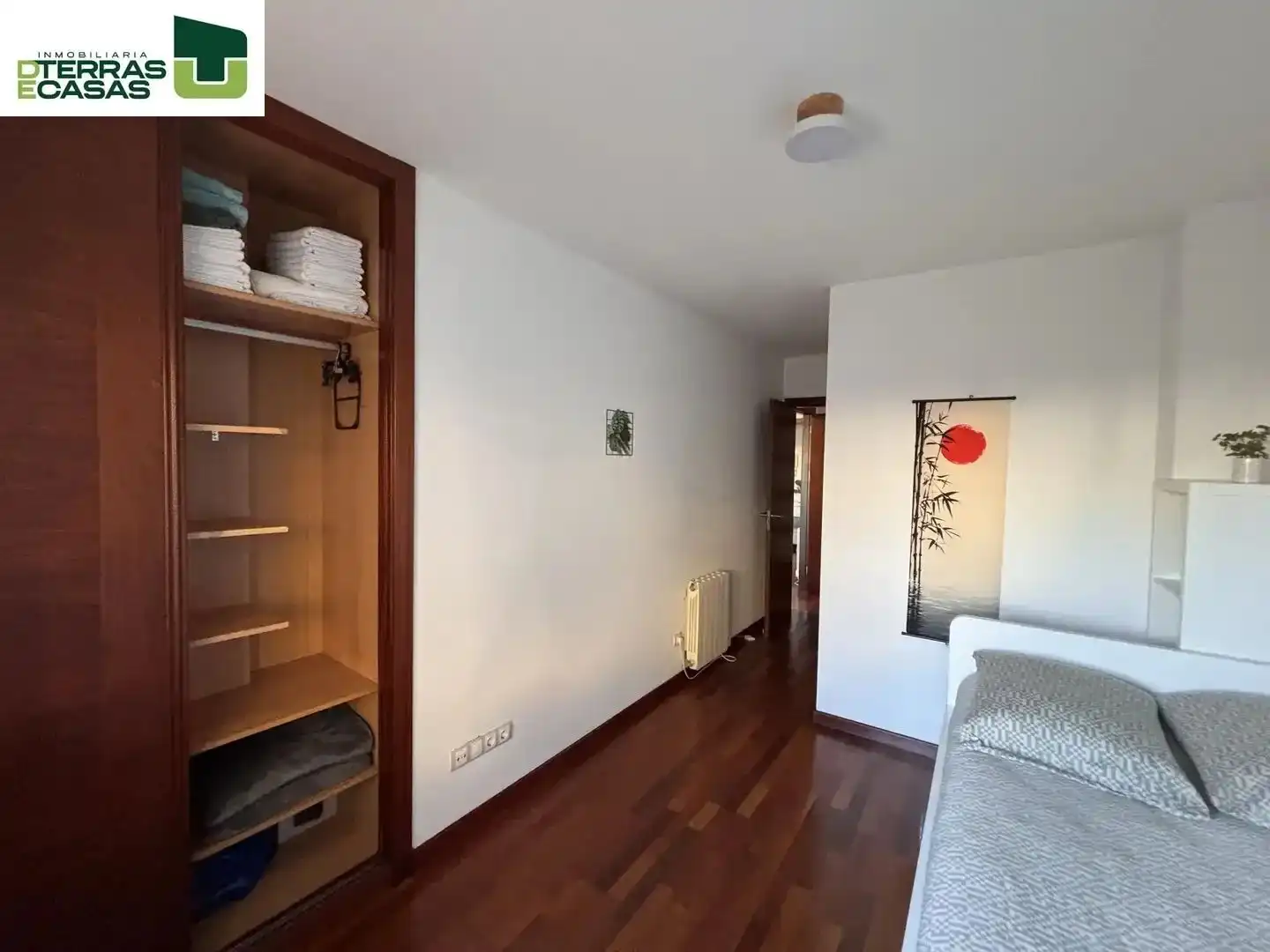 Habitación de Piso en venta en O Grove   con Aire acondicionado, Terraza y Trastero